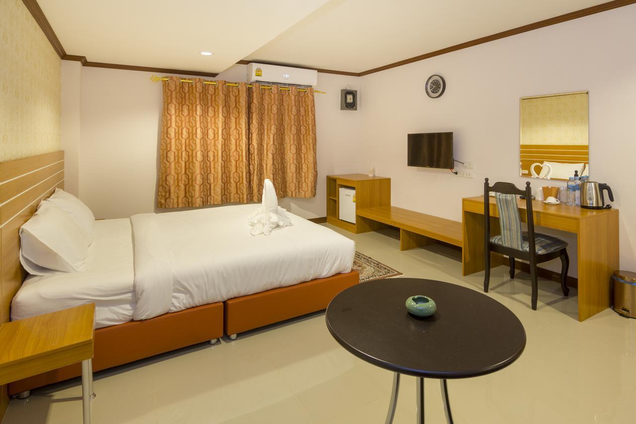 Central Avenue Residency Патая Екстериор снимка