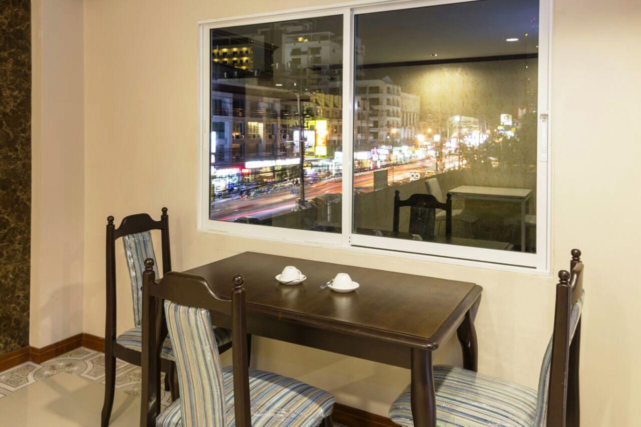 Central Avenue Residency Патая Екстериор снимка